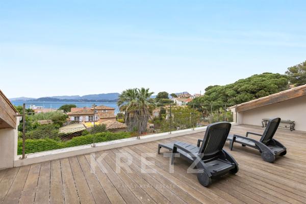 Villa bord de mer et vue mer