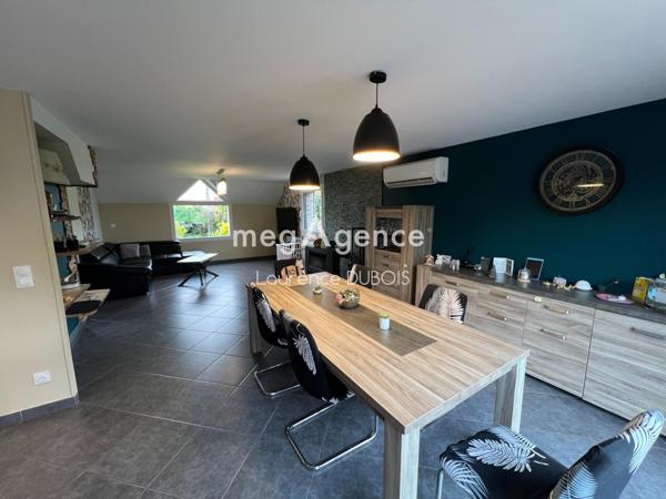 Maison à FLORINGHEM, 62550 - 7 pièces 140m²