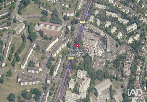 Location bureaux 80 m² La Celle-Saint-Cloud