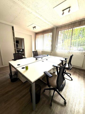 Location bureaux 80 m² La Celle-Saint-Cloud