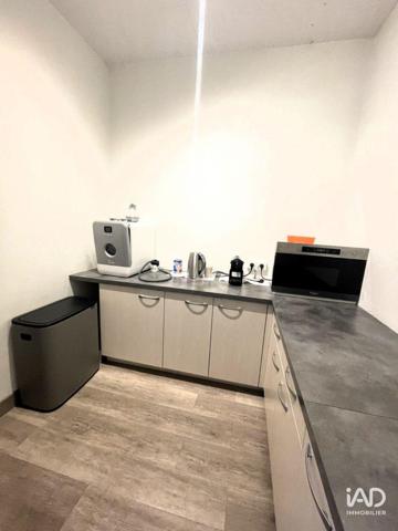 Location bureaux 80 m² La Celle-Saint-Cloud