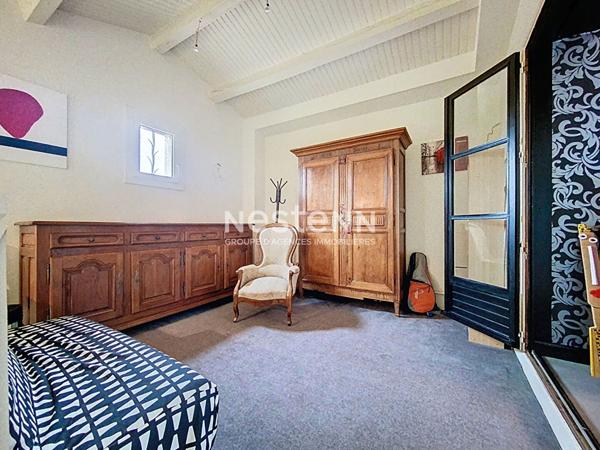 SOUS COMPROMIS - CUGNAUX - Villa d'architecte de 7 pièces avec Piscine, pool house et 2 grands garages