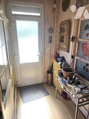 Maison élevée sur sous sol de 104 m² habitable, sur une parcelle de 441 m².
