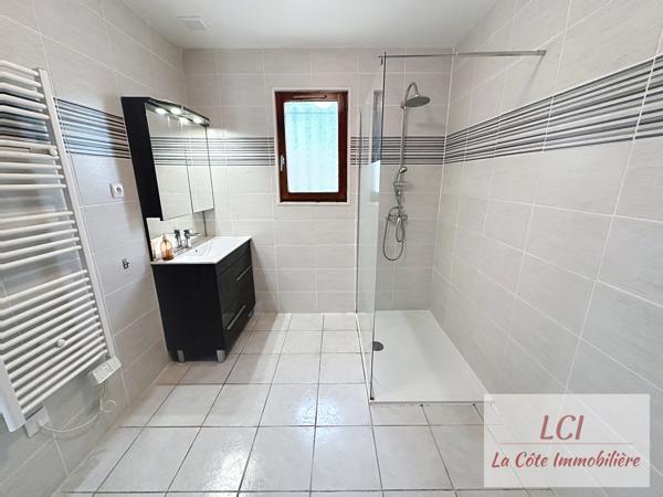 Maison 3 pièce(s) 2 chambre(s) 86 m²