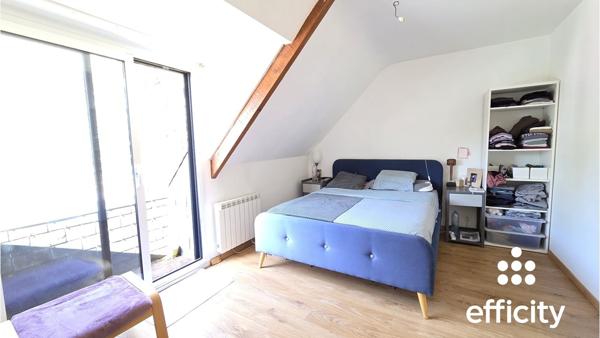 Maison
         6 pièces
        - 112 m² Exclusivité 465 025 € *