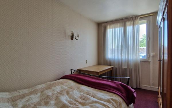 Maison à vendre    6 pièces • 218 m2 Saint-Quentin