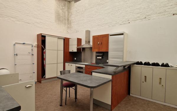 Maison à vendre    6 pièces • 218 m2 Saint-Quentin