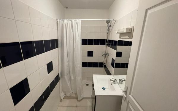 Appartement à louer    3 pièces •  Le Martinet