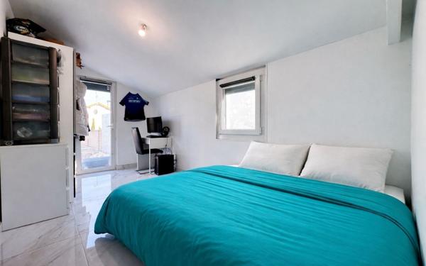 Maison à vendre    5 pièces •  Marignane