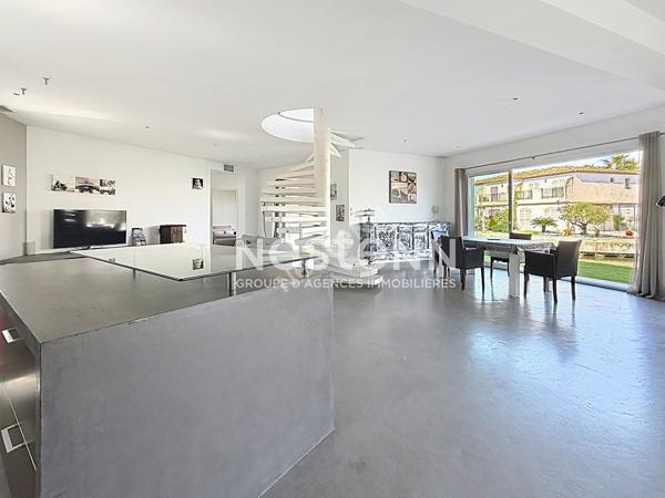 Splendide Marina à Aigues Mortes de 170m2 sur 540 m2 de parcelle