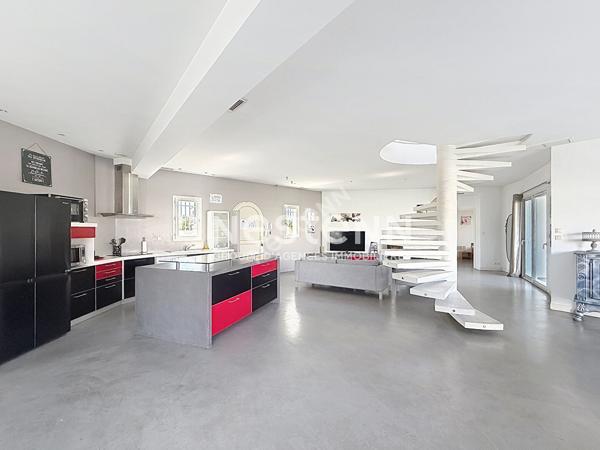 Splendide Marina à Aigues Mortes de 170m2 sur 540 m2 de parcelle