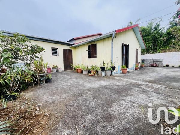 Maison 5 pièces de 160 m² à Saint-Louis (97421)