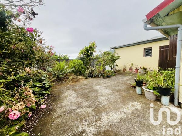 Maison 5 pièces de 160 m² à Saint-Louis (97421)