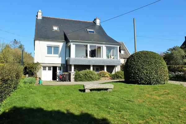 Maison  6 pièces 129 m2 Véranda Sous-sol Parcelle 1157m2