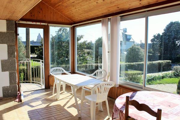 Maison  6 pièces 129 m2 Véranda Sous-sol Parcelle 1157m2