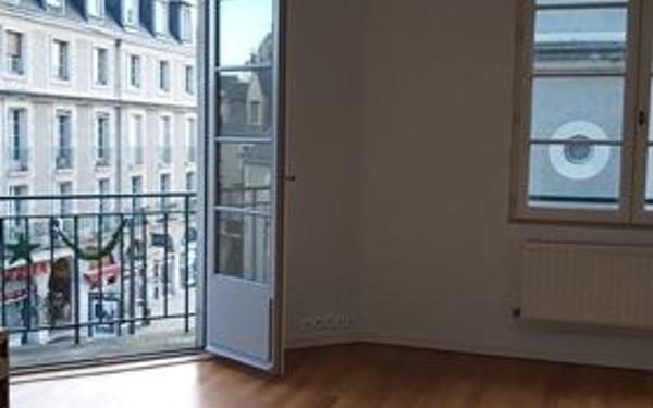 Appartement à louer    2 pièces •  Blois