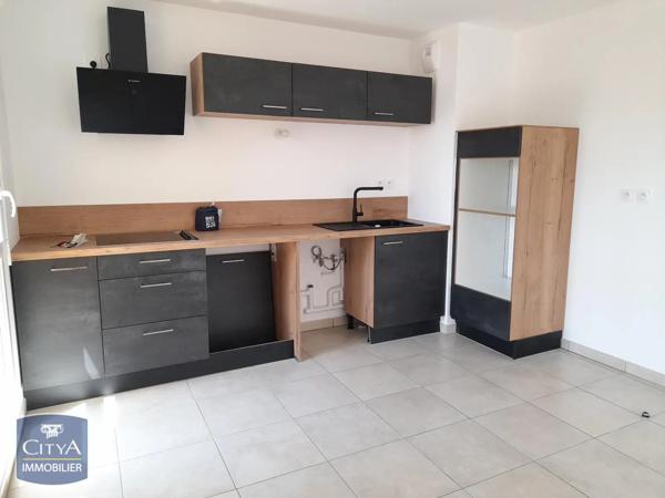 Appartement à louer 3 pièces 61.57m² Pierre-Bénite (69310)