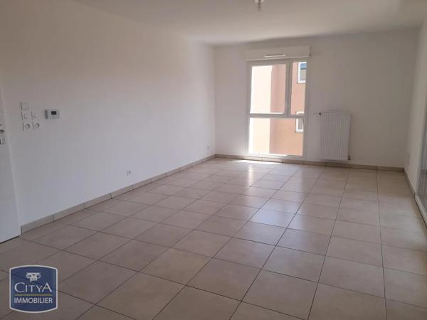 Appartement à louer 3 pièces 61.57m² Pierre-Bénite (69310)