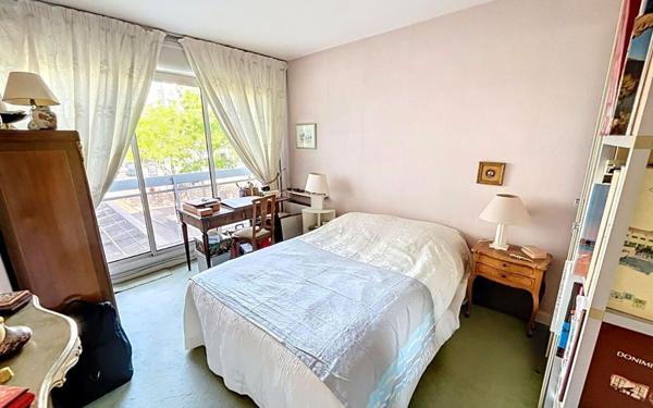 Appartement à vendre    2 pièces •  Paris 14