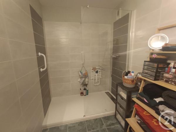 Appartement F2 à vendre  3 pièces - 73 m2 VILLENEUVE SUR LOT - 47