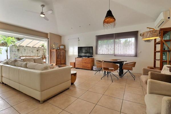 Maison 4 pièces à Saint-Martin  135 m² avec piscine privée