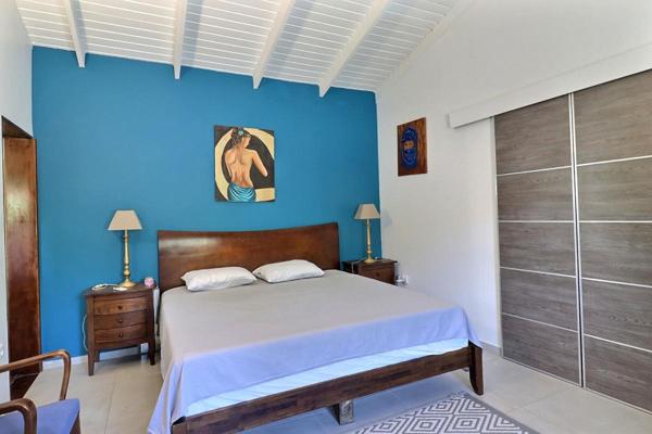 Maison 4 pièces à Saint-Martin  135 m² avec piscine privée