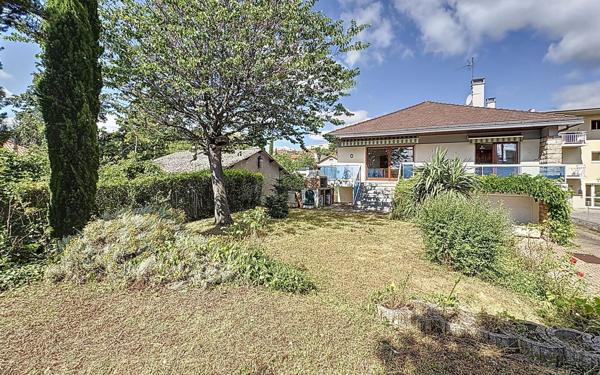 Maison à vendre    6 pièces • 212 m2 Clermont-Ferrand