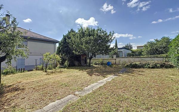 Maison à vendre    6 pièces • 212 m2 Clermont-Ferrand