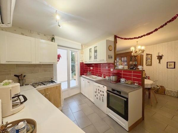 Maison 4 pièce(s) 2 chambre(s) 84 m²