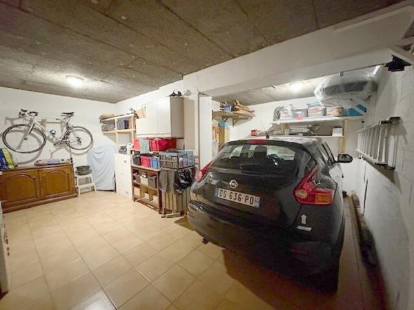 Maison 4 pièce(s) 2 chambre(s) 84 m²