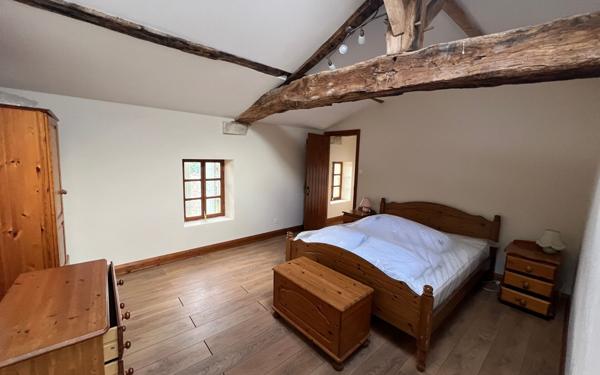 Maison à vendre    5 pièces •  Champagnolles