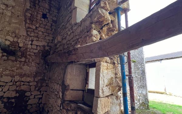 Maison à vendre    5 pièces •  Champagnolles