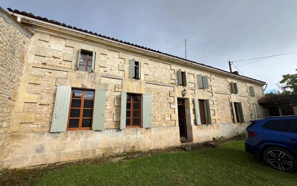 Maison à vendre    5 pièces •  Champagnolles