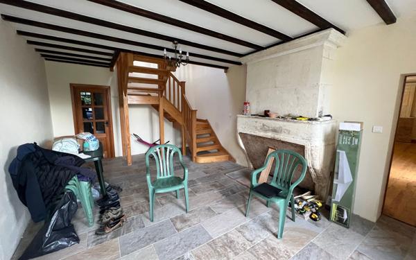 Maison à vendre    5 pièces •  Champagnolles