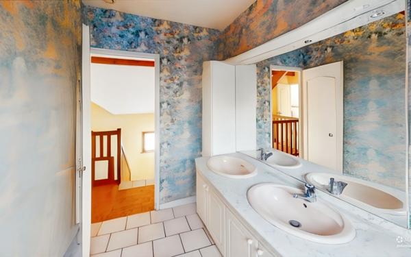 Maison à vendre    5 pièces • 129 m2 Montigny-lès-Metz