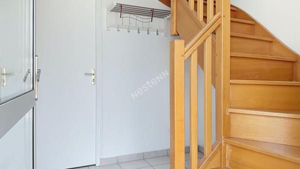 NANTES - ROND-POINT DE RENNES / Studio en duplex avec garage et stationnement