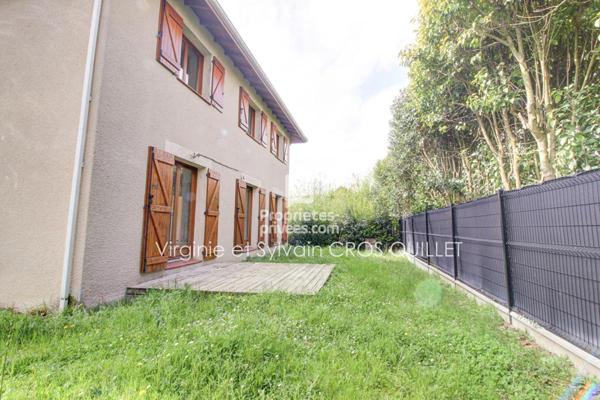 COTE PAVEE Maison T6 136 m2 grand garage 80 m²