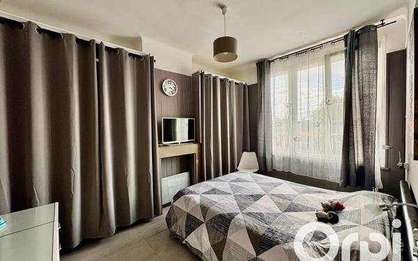 Maison à vendre    5 pièces • 126 m2 Calais