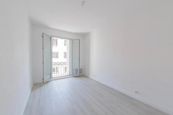 CLERMONT-L’HÉRAULT (34800) – APPARTEMENT 4 PIÈCES – 3 CHAMBRES – SÉJOUR 30M² – EXPOSITION SUD-EST – DPE B