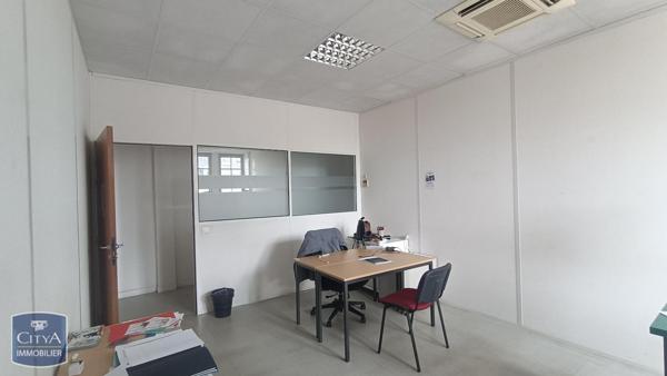 Local professionnel à louer