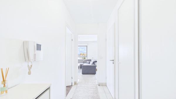 Appartement T2, 43m², ascenseur au 7ème et dernier étage avec parking
