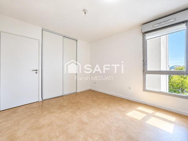 APPARTEMENT 3P DE 65 M² - TERRASSE ET PARKING