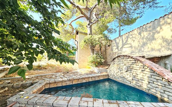 Maison à vendre    4 pièces •  Sanary-sur-Mer