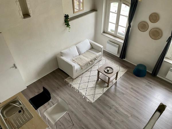 Appartement * 2 Pièces * 39 M² * 44000 Nantes * 662 * 33 * 695,  
Nantes 44000