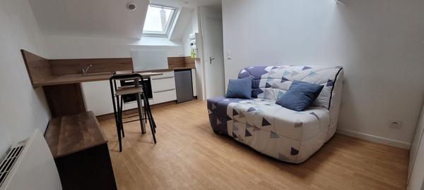 SECTEUR NEY - STUDIO ENTIEREMENT RENOVE ET MEUBLE