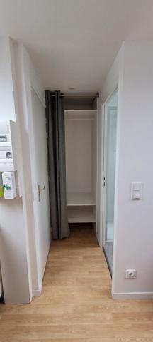 SECTEUR NEY - STUDIO ENTIEREMENT RENOVE ET MEUBLE