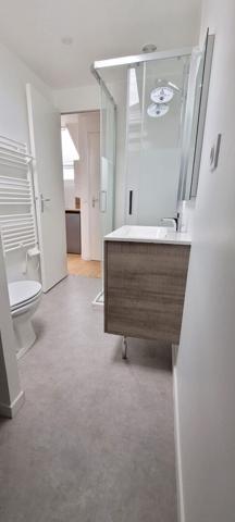 SECTEUR NEY - STUDIO ENTIEREMENT RENOVE ET MEUBLE