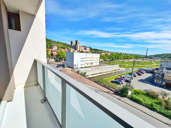 Appartement 4 pièce(s) 2 chambre(s) 80.28 m²