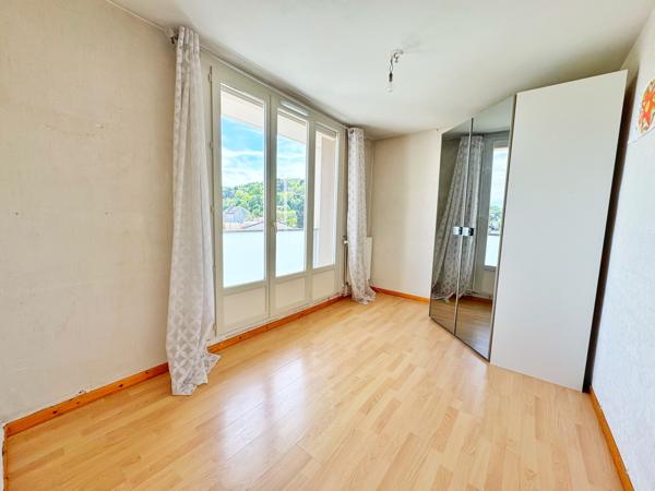 Appartement 4 pièce(s) 2 chambre(s) 80.28 m²