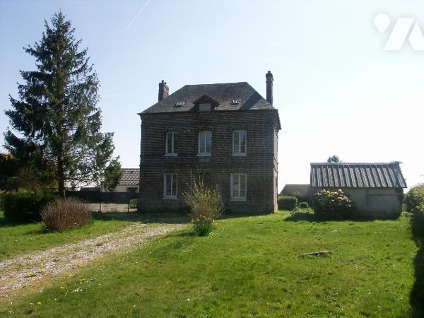 Ancienne école proche AUFFAY